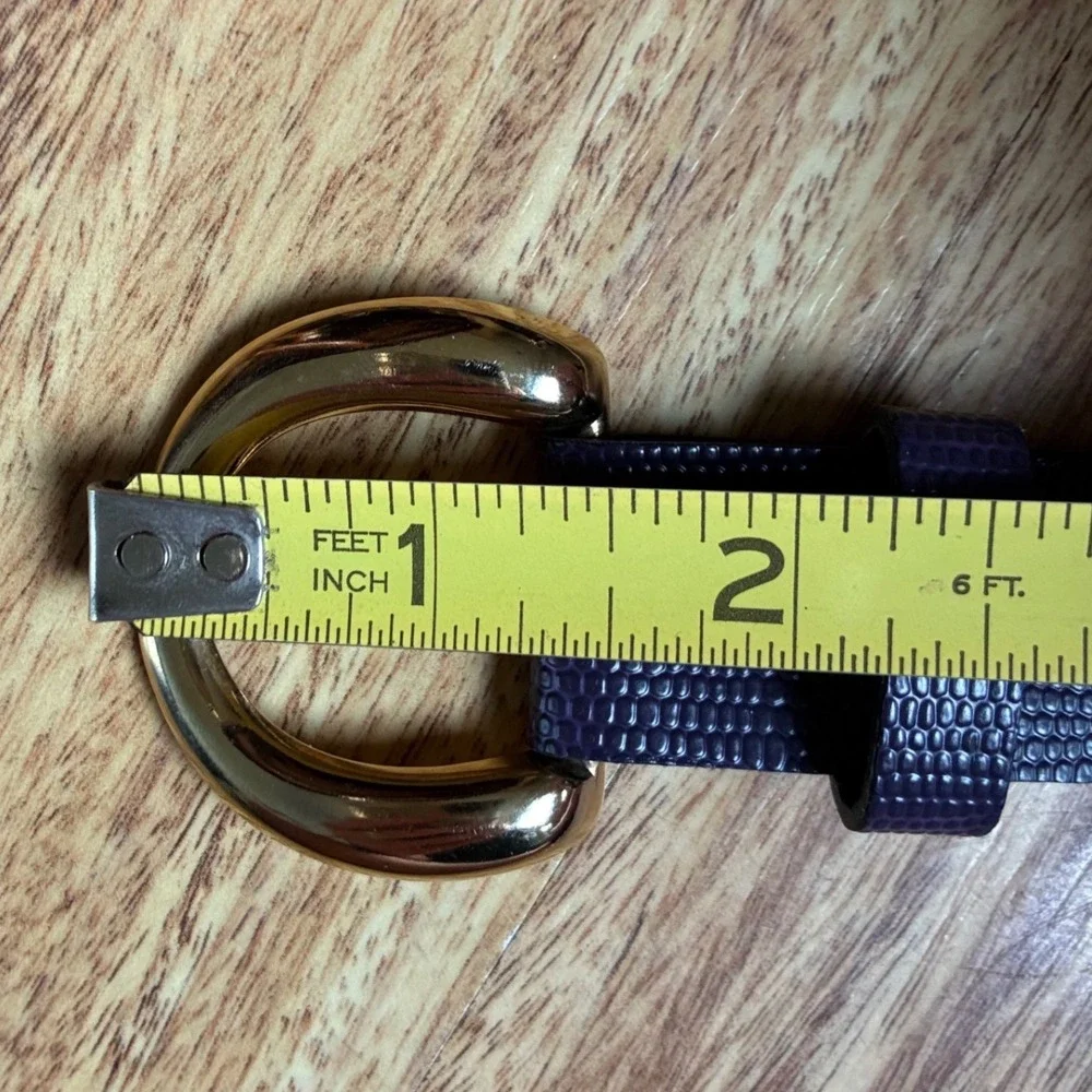 Vintage Purple Lizard Embossed Belt Size 8 Gold Horseshoe Buckle Textured